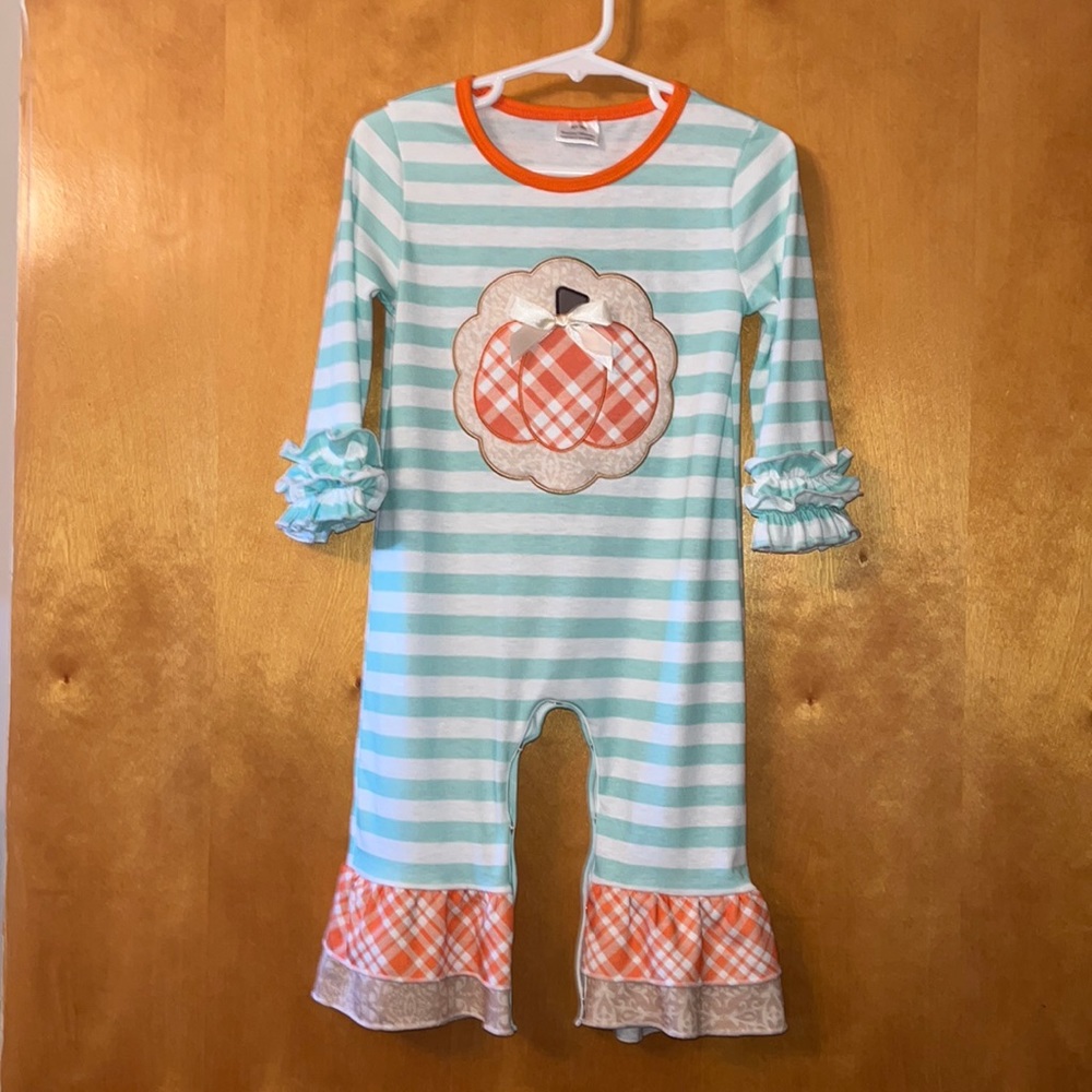 NWT Honey bean 18 month onesie